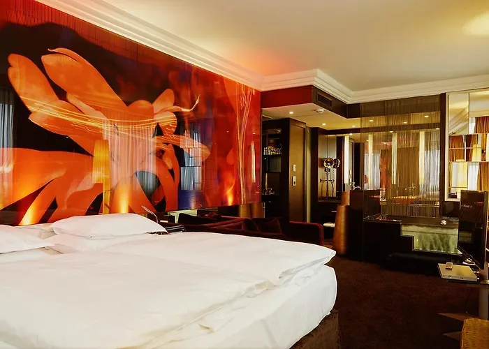 Savoy Hotel